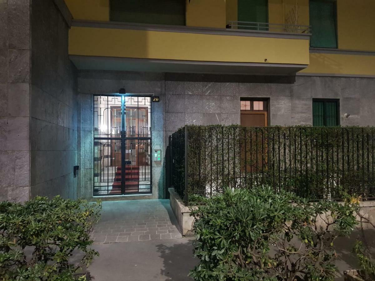 Cosy Διαμέρισμα Μιλάνο Εξωτερικό φωτογραφία